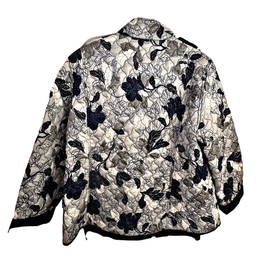 NWOT Chico’s Floral Print Navy Gray Light Puffer Reversible Jacket Sz 3 (XL/16) - Picture 4 of 12